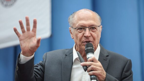 Alckmin anuncia regulamentação de salvaguardas em acordos comerciais